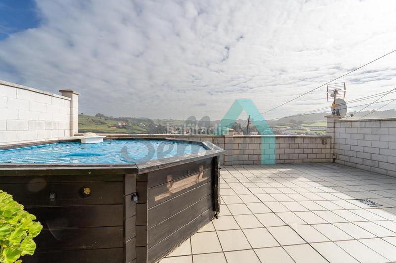 Foto c692dd78-d892-4135-9857-97d474c268a1. Casa aparellada amb calefacció piscina a Santa María del Mar - El Puerto Castrillón