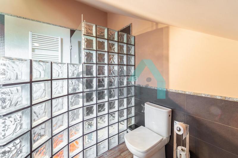 Foto d8dba627-c927-4bf8-a990-1a7bddc0c245. Casa aparellada amb calefacció piscina a Santa María del Mar - El Puerto Castrillón