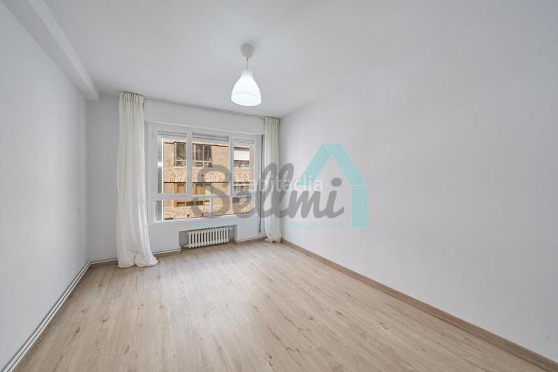 Foto b2b87204-bba7-490c-aa45-f6ed72aded2d. Location appartement avec chauffage dans Centro Avilés