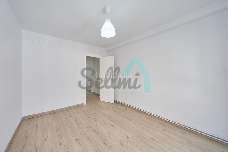 Foto bc4f5641-d91f-4f20-904f-91f3668c2487. Location appartement avec chauffage dans Centro Avilés