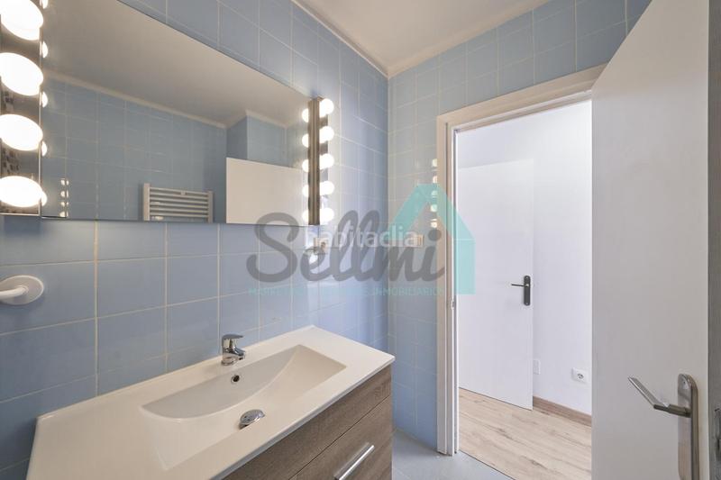 Foto bdedb25e-93cd-4162-90e0-fbb9bf9f09d5. Location appartement avec chauffage dans Centro Avilés
