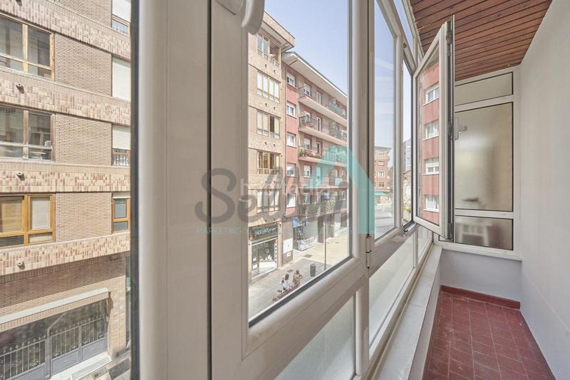 Foto 558b8908-fb04-4983-b662-89d1720d3148. Alquiler piso en Centro Avilés