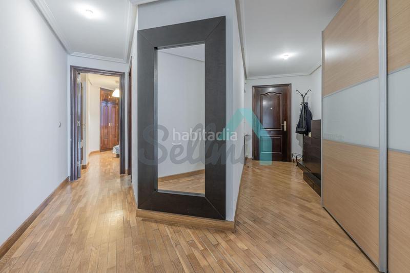 Foto 19e26f9a-0396-4076-b775-770685cefde7. Affitto appartamento con riscaldamento parcheggio in Oviedo