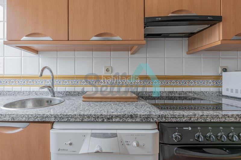 Foto 5ffeee9a-e19b-455b-821b-4ddf54bab7d5. Affitto appartamento con riscaldamento parcheggio in Oviedo