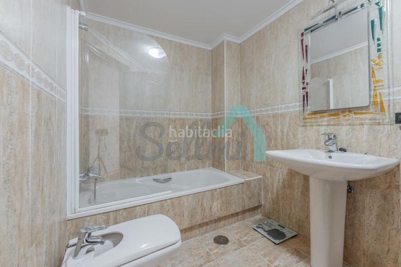 Foto 5901f99a-c9b6-4bec-b0e1-59c0c6945d1f. Location appartement avec chauffage parking dans Auditorio - Seminario - Parque de Invierno Oviedo