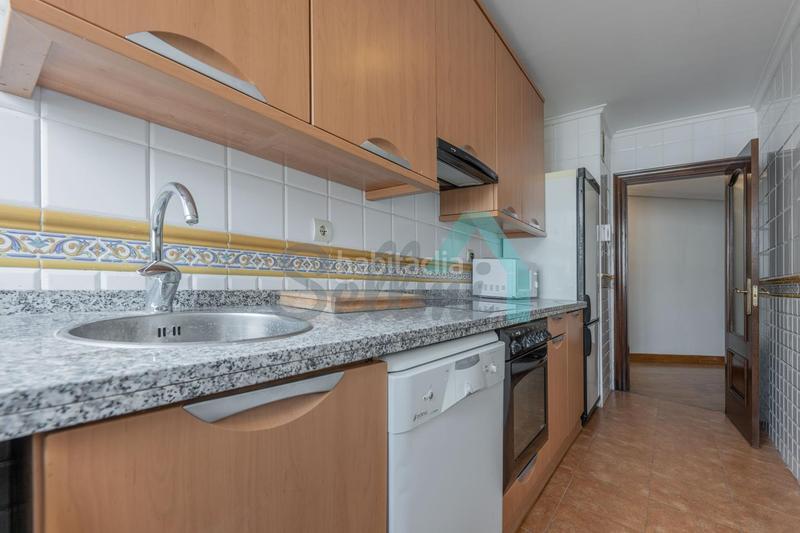 Foto a21394e9-eaed-4097-bec5-d8cc08cf86b2. Location appartement avec chauffage parking dans Auditorio - Seminario - Parque de Invierno Oviedo