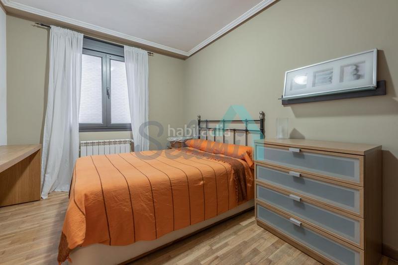 Foto c637a509-3790-4585-9008-f739ca2c01d1. Location appartement avec chauffage parking dans Auditorio - Seminario - Parque de Invierno Oviedo