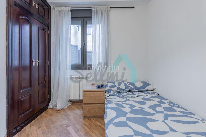 Foto c83e74b4-a905-41eb-b9cd-1f916ef0b91d. Location appartement avec chauffage parking dans Auditorio - Seminario - Parque de Invierno Oviedo