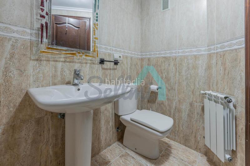 Foto f6b40d5d-4a49-42b7-9f39-aea9f8dd21ac. Location appartement avec chauffage parking dans Auditorio - Seminario - Parque de Invierno Oviedo