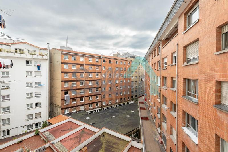 Foto 165cc815-b133-41a2-82dd-14adfb4066c0. Appartamento con riscaldamento in Salesas - Foncalada - Campoamor Oviedo