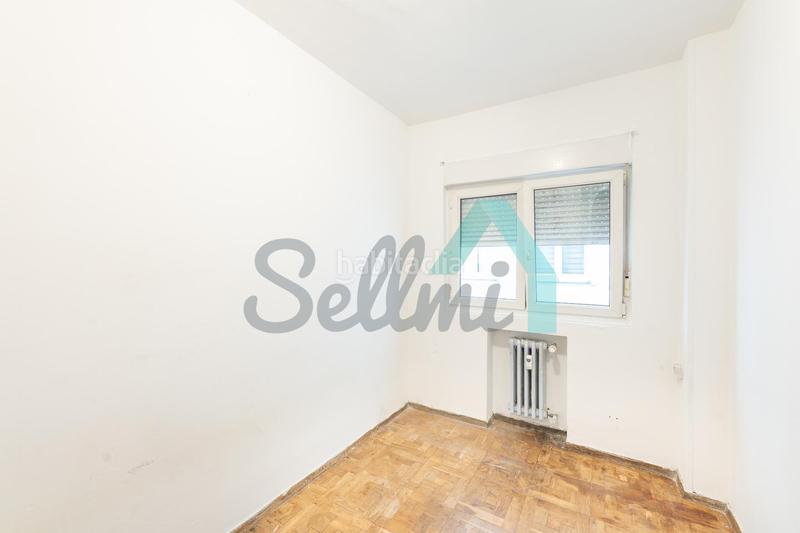 Foto 3f112c0f-fc5d-4197-bc90-7a5b150e8a4c. Piso en Salesas - Foncalada - Campoamor Oviedo