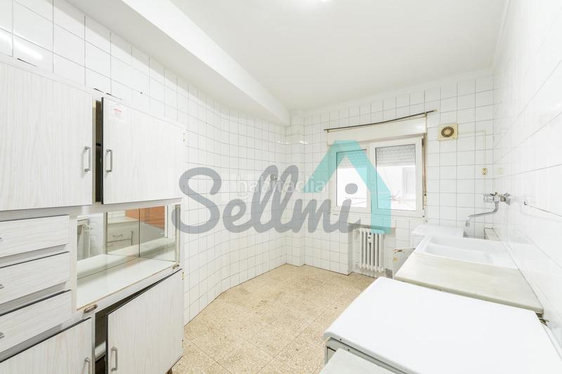 Foto cefdacc7-785c-4304-85b8-8ca2f67fba89. Piso en Salesas - Foncalada - Campoamor Oviedo