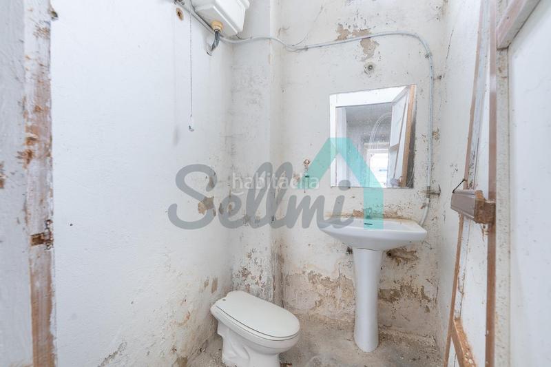 Foto 6e0a76db-1491-4ea5-bb91-fe9933991ee9. Lloguer local comercial a Llanera