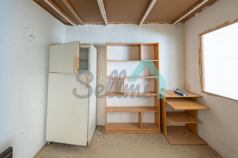 Foto 97c2175b-46b3-4933-9a16-21f402d458d8. Lloguer local comercial a Llanera