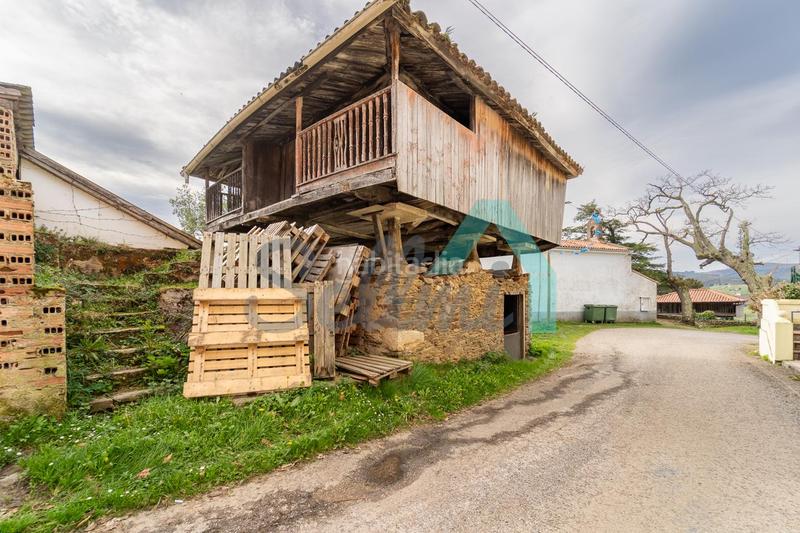 Foto 9620d6a2-7942-47bd-8eec-5ce22ee25a05. Terreny residencial a Cudillero