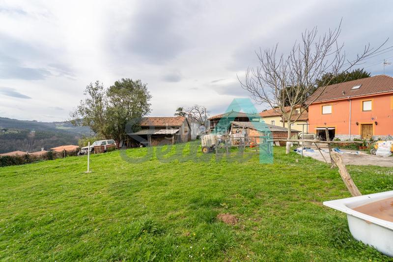 Foto d5114b90-c828-45e7-b640-608095b5f20f. Terreny residencial a Cudillero