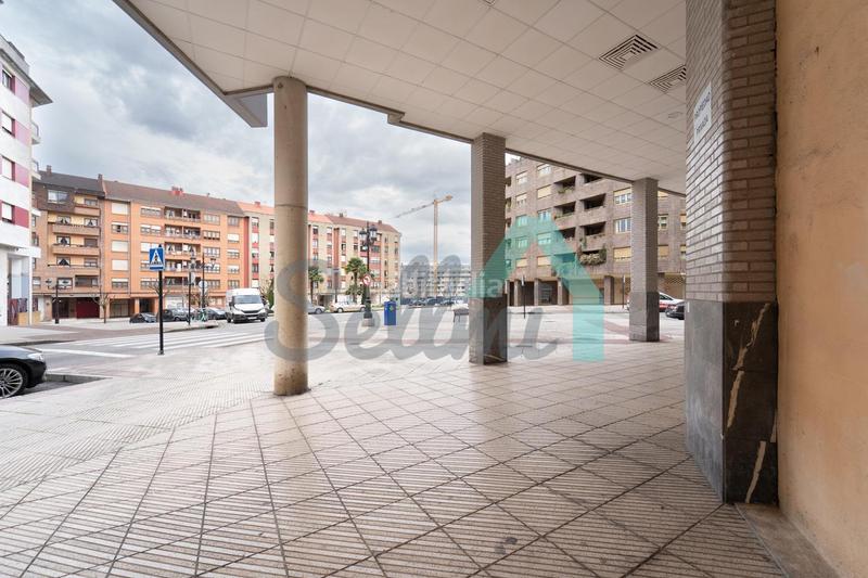 Foto 633dde6c-4240-4241-ab90-82526d01c2b7. Alquiler local comercial en La Florida Oviedo