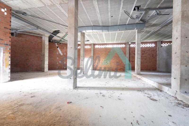 Foto 7a13c532-4002-4978-8164-7fec371fe243. Alquiler local comercial en La Florida Oviedo