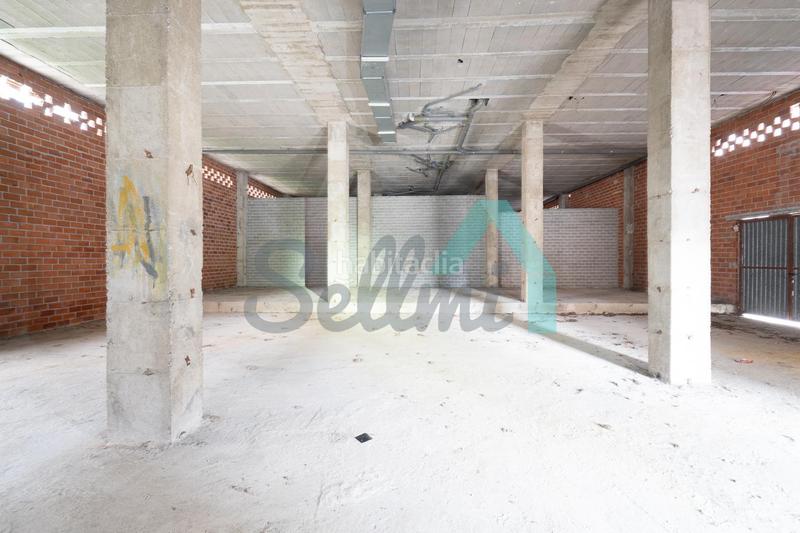 Foto 90fc7669-ada4-4de6-a6d6-1c29c223b78a. Alquiler local comercial en La Florida Oviedo