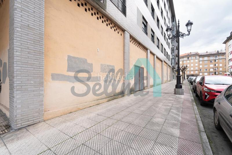 Foto abc2d480-62fa-431a-8b64-d34f96fbbc0d. Alquiler local comercial en La Florida Oviedo