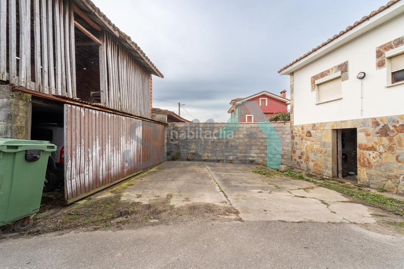 Foto 543a0bed-98e1-4a78-a662-c76daf8871a2. Casa amb aparcament a Cudillero