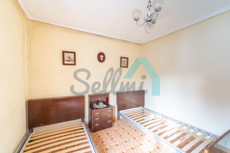 Foto 7a5d06ce-1728-4abe-9300-9b3e584d6fca. Casa amb aparcament a Cudillero