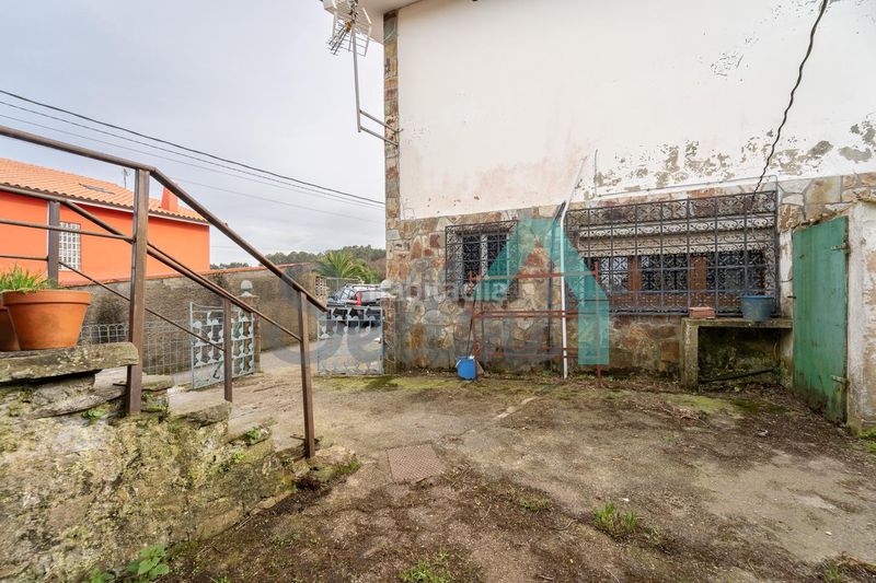 Foto a498535c-3da8-4509-8c0d-f9ad4a9dc2f9. Casa amb aparcament a Cudillero