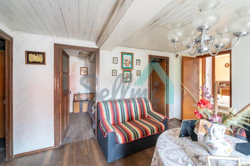 Foto c9abc375-6d5d-4117-a129-0a576b3e56ef. Casa amb aparcament a Cudillero