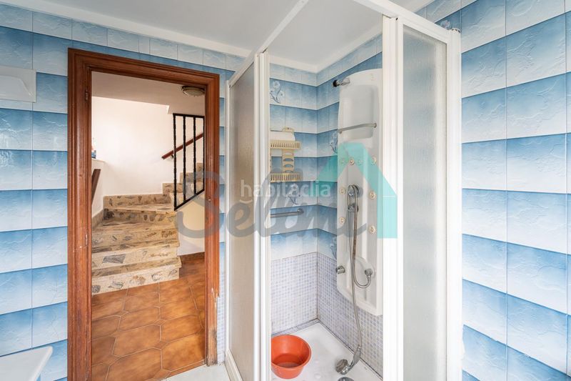 Foto f0a4b963-6d60-4a37-8801-09a0df3d3dee. Casa amb aparcament a Cudillero