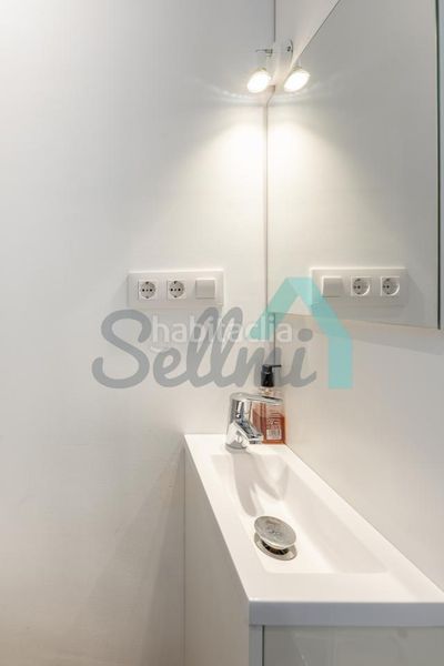 Foto b93df6a2-aa4d-4c12-a810-08c0442a5c00. Àtic amb calefacció a Masip Oviedo