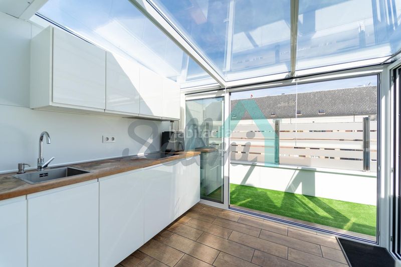 Foto 873b6e48-8f6e-4bfc-aa7a-e9553edd02e2. Ático en Masip Oviedo