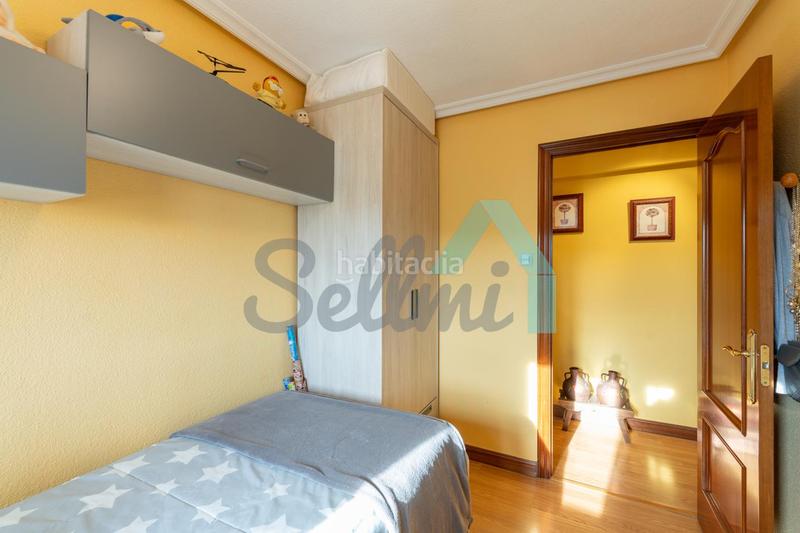 Foto cf2feb2c-f307-42ff-98e8-e0df0e91c6cd. Piso en Villalegre - La Luz Avilés