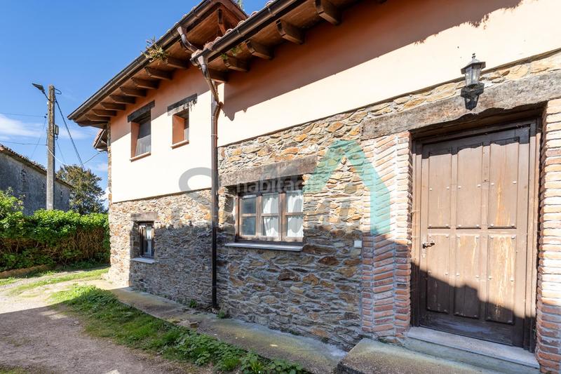 Foto 24b5290a-36b7-41f1-8018-7714bd4f80cb. Casa con riscaldamento in Cudillero