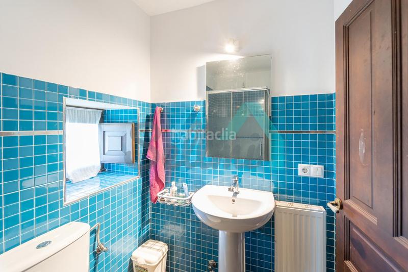 Foto 35d7fbce-bab1-4210-a777-68a117e570f0. Casa con riscaldamento in Cudillero