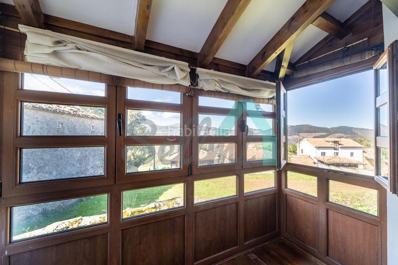 Foto 8380ce7c-b5d1-48a0-b2f2-26d4a053ce21. Casa con riscaldamento in Cudillero