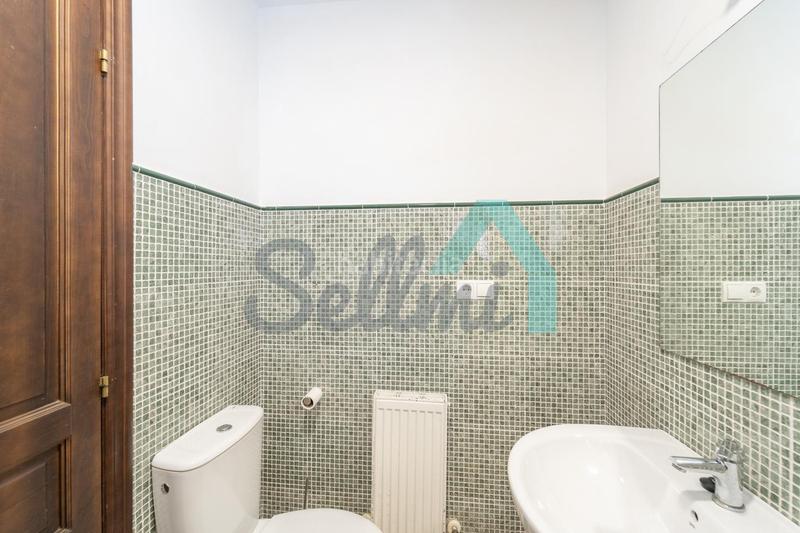 Foto b52ad6a3-8a05-4822-98da-e8a707bed575. Casa con riscaldamento in Cudillero