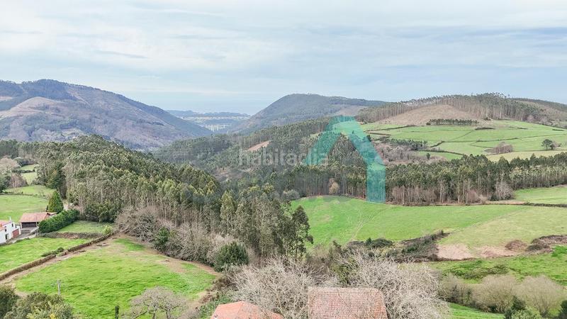 Foto f45146c6-920d-4c43-a170-02d3743db84b. Casa con riscaldamento in Cudillero