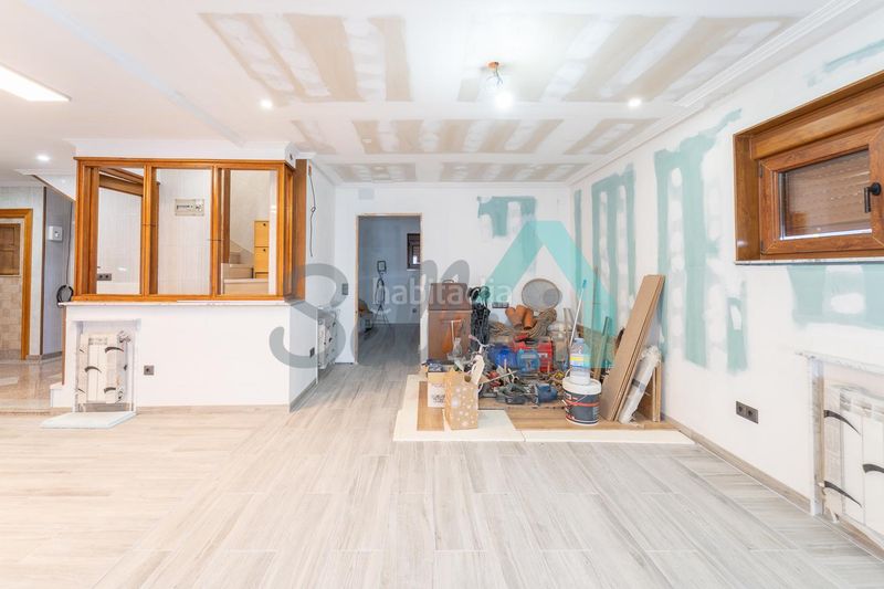 Foto 0ae778f5-dbe5-4daf-9eb2-1317b9804c08. Casa amb calefacció aparcament a Viella-Granda-Meres Siero