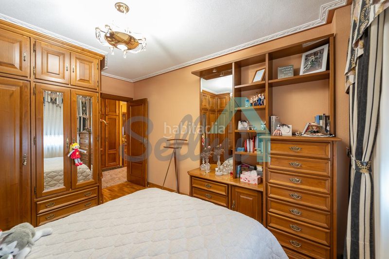 Foto 4debe624-3d8f-43a8-890f-71f963495656. Casa amb calefacció aparcament a Viella-Granda-Meres Siero