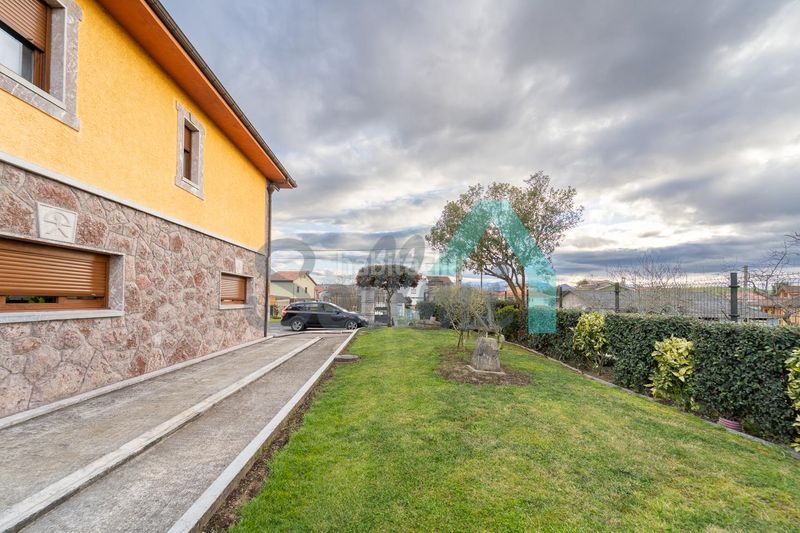 Foto c19b661a-3742-4634-a76b-99f517e38864. Casa amb calefacció aparcament a Viella-Granda-Meres Siero