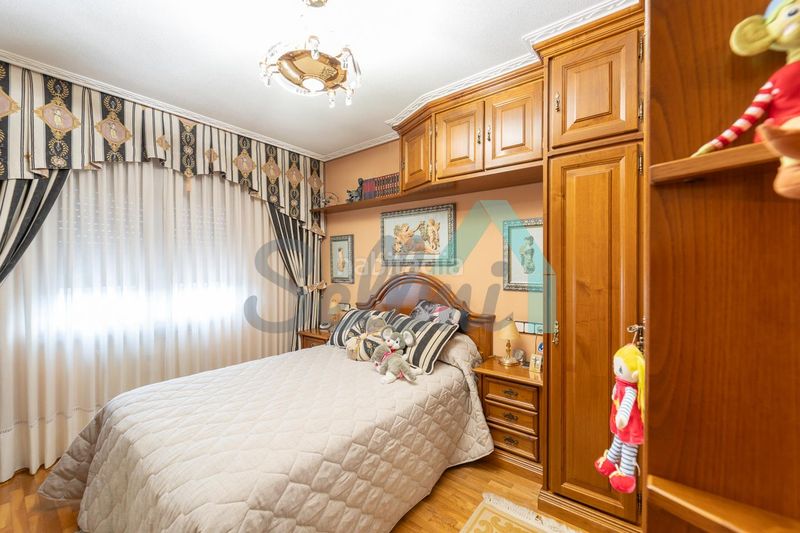 Foto f04dca55-ee6b-4646-be1a-fc4250d8b547. Casa amb calefacció aparcament a Viella-Granda-Meres Siero