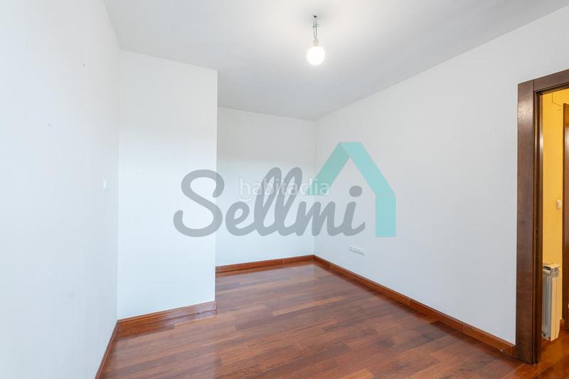 Foto 0e7be7c4-391a-4040-bcd2-1abe21186337. Duplex con riscaldamento parcheggio in La Magdalena Avilés