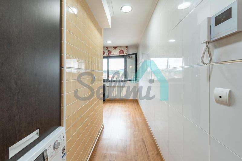 Foto 1d6137a4-c74e-459f-bc8f-2f4a837cbc46. Duplex con riscaldamento parcheggio in La Magdalena Avilés