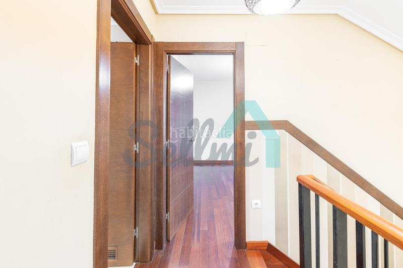 Foto 5e1d9068-891b-41df-ace5-f0c3747ee03d. Duplex con riscaldamento parcheggio in La Magdalena Avilés