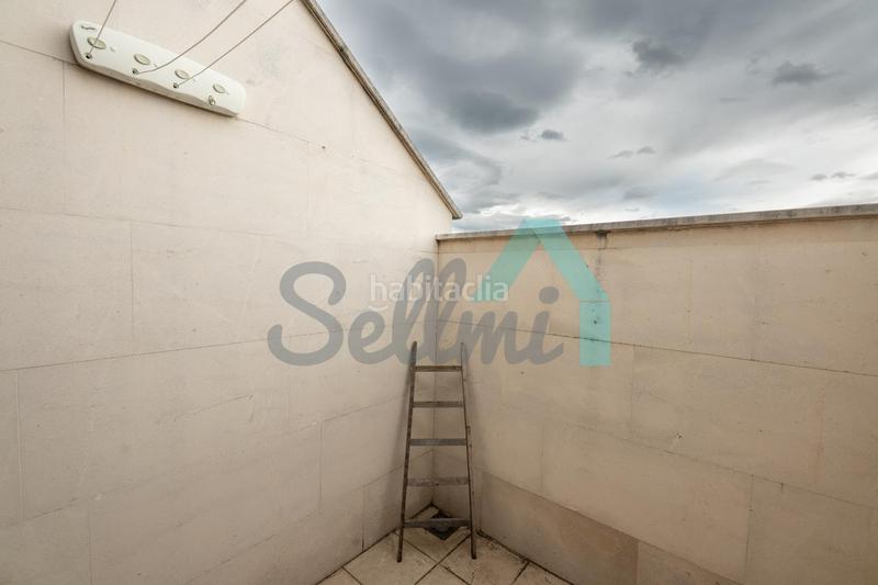 Foto e1d82cc8-2b3e-485d-bc8b-491a72e98361. Duplex con riscaldamento parcheggio in La Magdalena Avilés