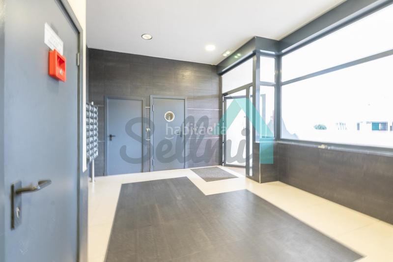 Foto 7949315c-3121-4abe-bd0b-d5de00083f89. Zweistöckige wohnung mit heizung parking in La Magdalena Avilés