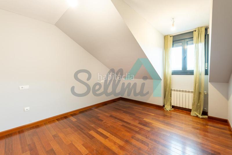 Foto 85ef79e4-c689-4c71-9ff9-eb7954980a20. Zweistöckige wohnung mit heizung parking in La Magdalena Avilés