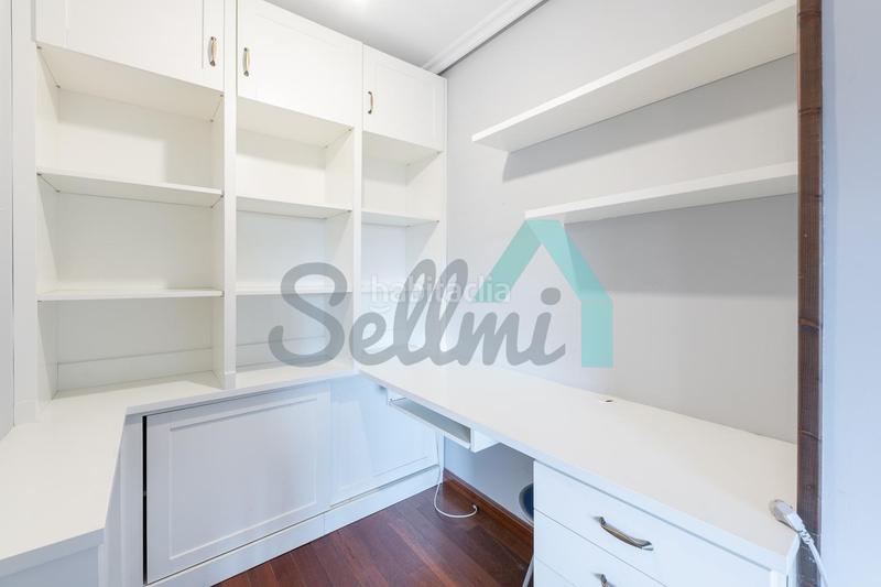 Foto 9037856f-8b67-4c3e-837b-2eaa424fe4e8. Zweistöckige wohnung mit heizung parking in La Magdalena Avilés