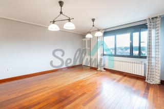 Zweistöckige Wohnung  De los hermanos soria