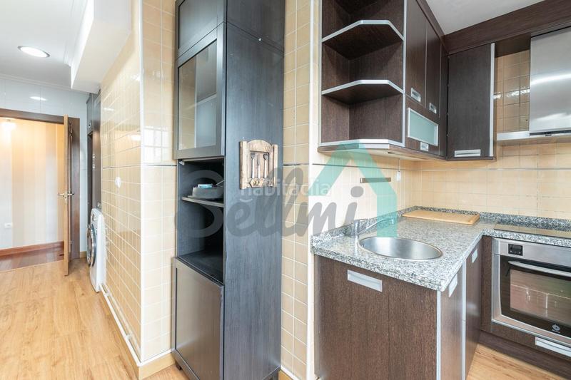 Foto fa233c4f-b8e2-4379-8b60-a19499fda649. Zweistöckige wohnung mit heizung parking in La Magdalena Avilés